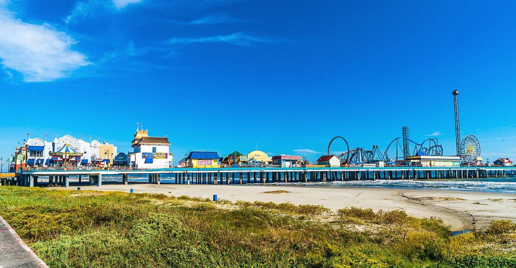 Perfect Location Spacious Yard Coffee Bar At This Lovely Beach Home Galveston Ngoại thất bức ảnh